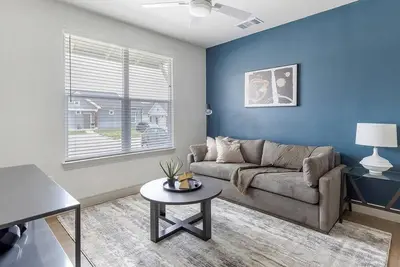 Image de Landing | Incredible 2bd, Clubhouse, Pool