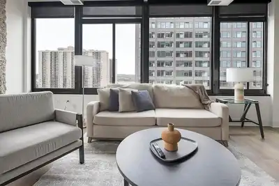 Image de Landing at Three Collective - 2 Bedrooms in Fal. . .