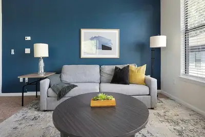 Image de Landing | Modern 2bd, Clubhouse, Game Room