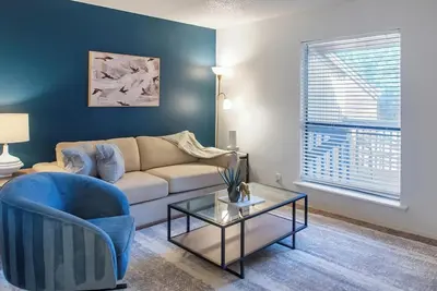 Image de Landing | Incredible 2bd, Gym, Pool