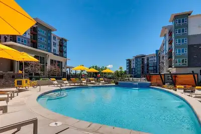 Image de Landing | Modern 2bd, Clubhouse, Yoga Studio