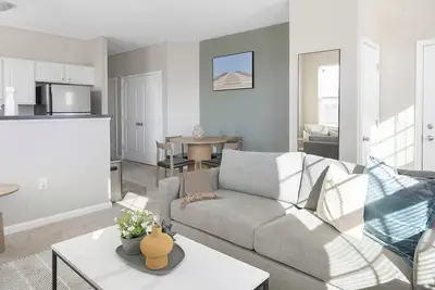 Image de Landing | Chic 2bd, Gym, Clubhouse