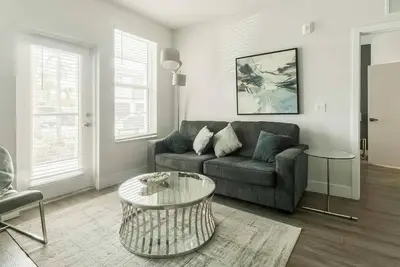 Image de Landing | Beautiful 2bd, Pool, Clubhouse