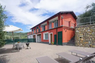 Image de Maison confortable de 3 chambres à Imperia