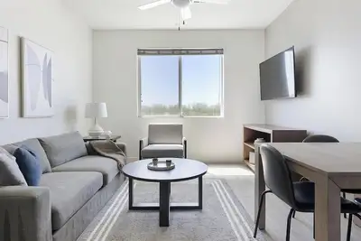 Image de Landing | Stunning 2bd, Clubhouse, Pool