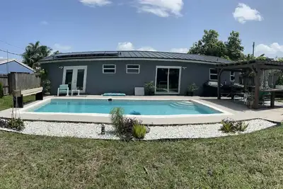 Image de Charming pool home by Hard Rock