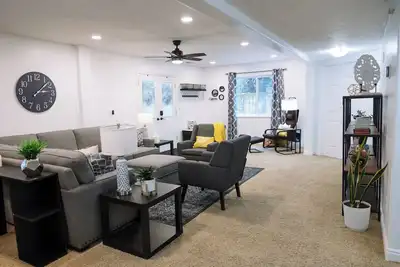 Image de Charming 1-bedroom apartment between the canyons with Hot Tub and Free Breakfast
