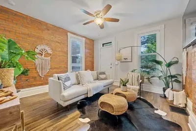 Chic Columbus Retreat with Reserved Parking