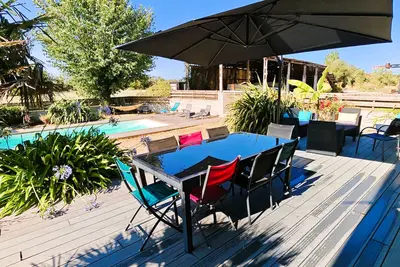 Image de Le Petit Paris - Piscine chauffée