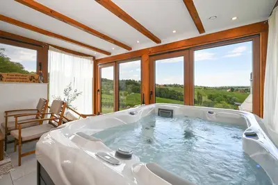 Image de Superbe maison à Zelezna Gora avec WiFi
