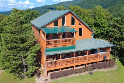 Image de Above Awe - 2br/2. 5ba Awesome View of Wears Valley