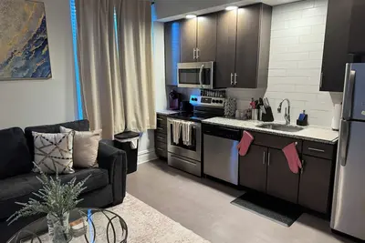 Image de Carytown Apartment; Free Netflix