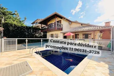 Image de House with Pool 100m from Sapê Beach – Comfort and Leisure!