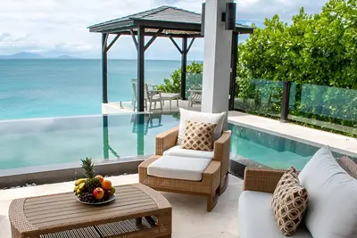 Image de Spacious Retreat Perfect for Family and Friends Seaside Getaway and Relaxation!