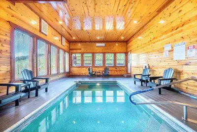 Image de *Gorgeous 4bd w/ Views! Hot Tub + Private Pool*