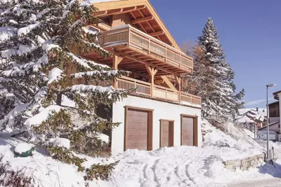 Image de Magnifique chalet au pied des pistes avec vue imprenable!