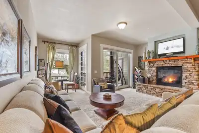 Image de New! Spacious Elegance-Kirkwood-Timber Ridge 3 Bedroom