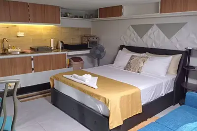 Image de Cozy chic studio apartment