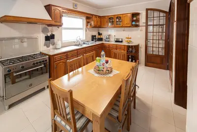 Image de The Ship'S House