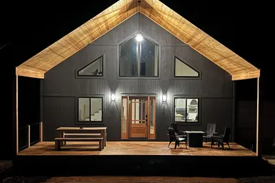 Image de Modern New Build 3 bedroom home in the Pinetop Lakes Country Club!
