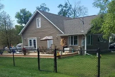 Image de Short-Term Lake Getaway