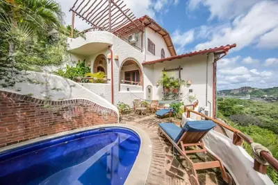 Image de Family-Friendly Villa, Private Pool & Concierge