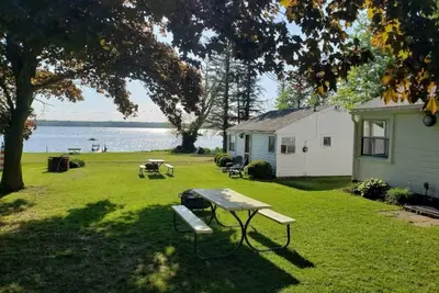 Image de Pymatuning Lakefront Cottage 2 with Dock Slip