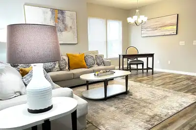 Image de Monthly Rental: 2 Bed 2 Bath in Greensboro