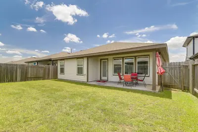 Image de Fenced Yard & Home Office: Quiet Home in Richmond