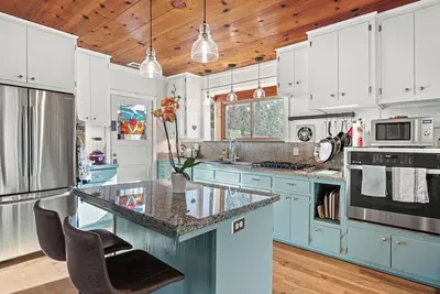 Image de Charming Glen Ellen house w/home office. Pet Friendly!