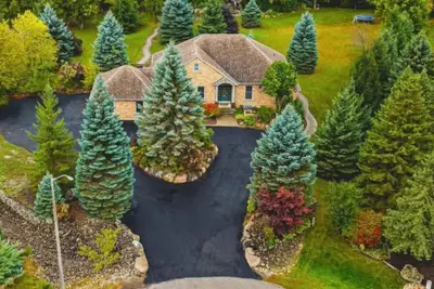 Image de Eatate 2acres