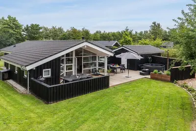 Image de Superbe maison à Hemmet avec sauna