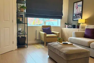 Image de Crosby Calm: Modern 1-Bed Retreat for Solo Stays