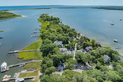 Waterview Getaway: Kayak, Relax, Explore