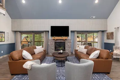 Image de Ledgerock Cabin – Elegant 3br Retreat in Tall Timbers Resort