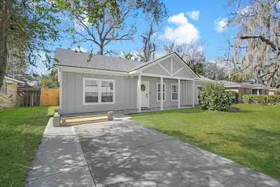 Image de 3-bedroom brand new house Savannah