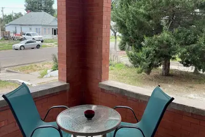 Image de Lovely 1 bedroom suite in Historic La Junta home- cozy, clean & convenient stay