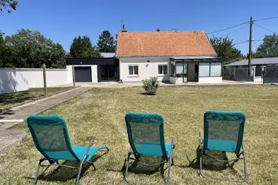 Image de Gîte tranquille avec jardin à Savonnières