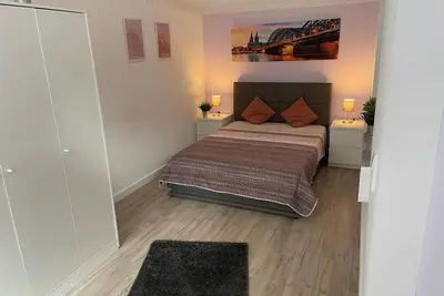 Image de 1 room apartment near Dom & old town. . .