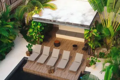 Great location | pool and gym