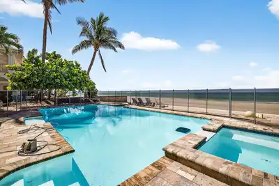 Image de Casa Bella – A Coastal Dream with Panoramic Views