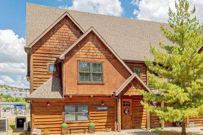 Image de Bsr12, Safe Inn The Harbor 5Br 4Ba Villa w/ Boat Slip