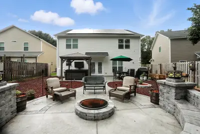 Image de New! Lowcountry Luxury Near Palmetto Bluff