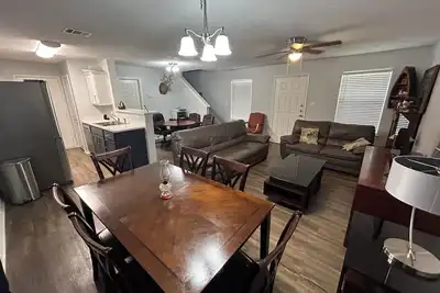Image de Welcoming 2-bedroom 2. 5 bath house in McAllen
