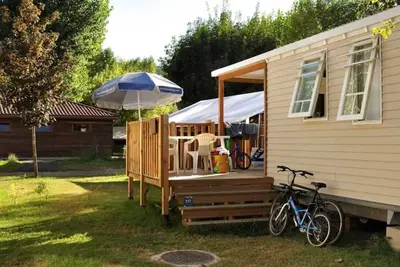 Image de Camping 4 étoiles - Piscine  - ccbbgf0