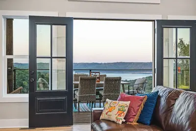 Image de Grand Ole View on Center Hill Lake in Smithville, Tn