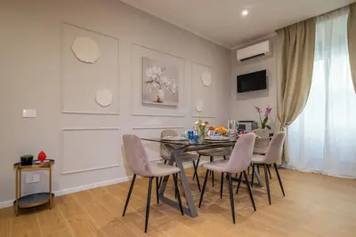 Image de The Suitest Rome, cozy apartment for groups Appio Latino/Centro area