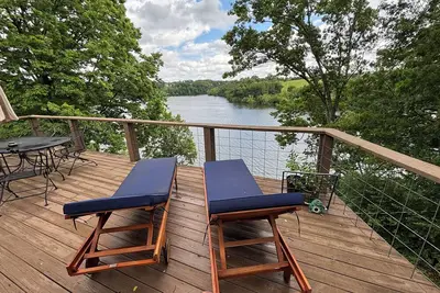 Image de Perfect Lakeside Retreat for Families and Friends, 8beds, Lake & Dock Access