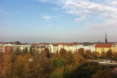 Image de Studio apartment near the Spree in the small Hansaviertel district