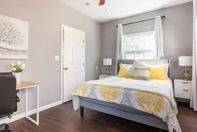 Image de New Casita Azul in East La